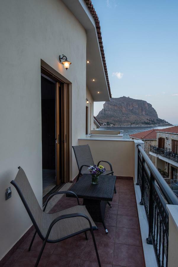 Cyrenia Guesthouse Monemvasía Exteriör bild